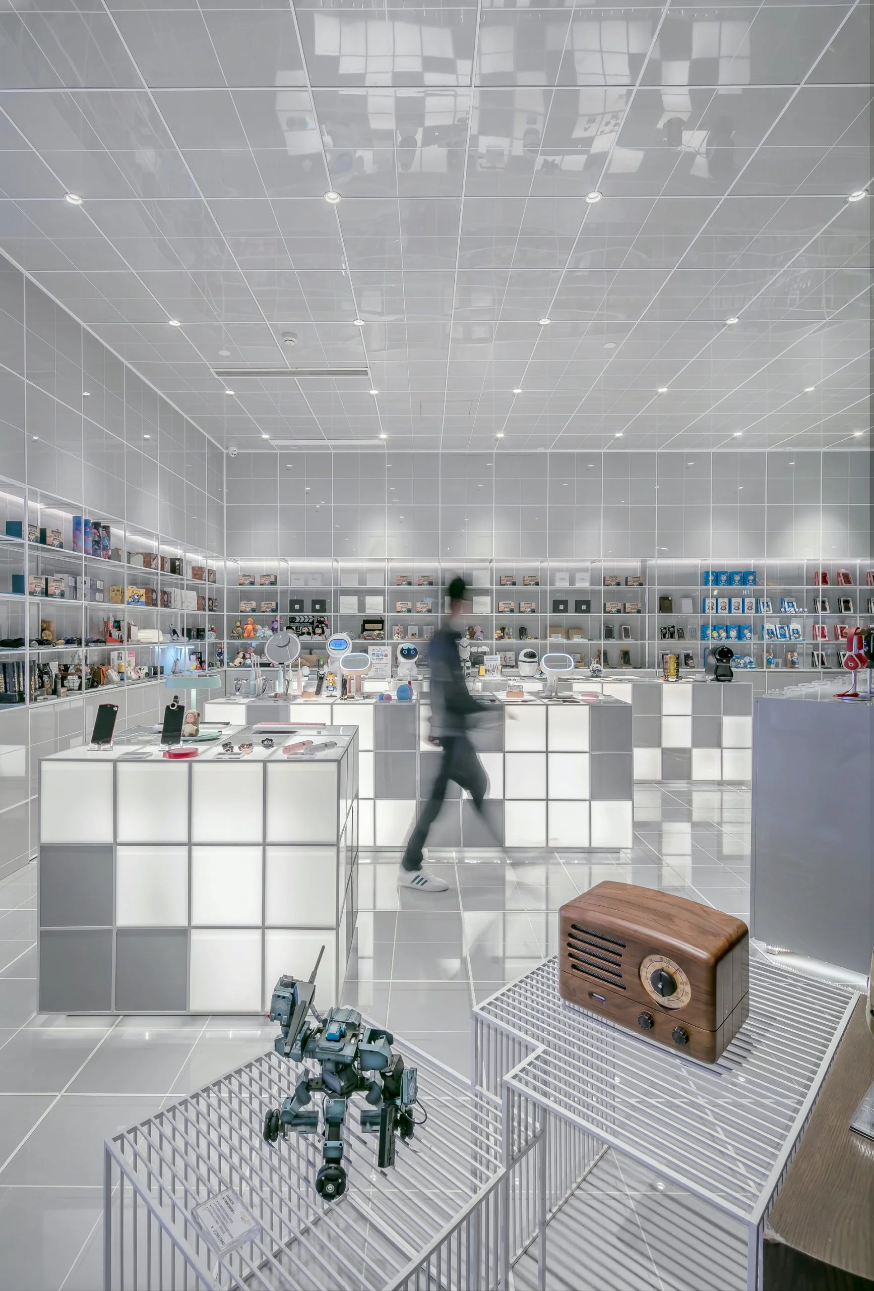 Retail Digital Signage System
